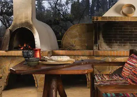 Apartament Eygenias Pool House