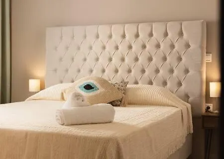 Eygenias Pool House Apartament *